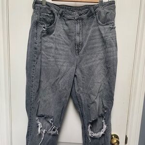 Black Ripped Boyfriend Jeans | American Eagle size 20